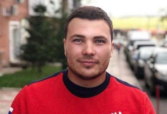 Учитель физкультуры кодинской школы рассказал, как обезвредил ученицу с ножом