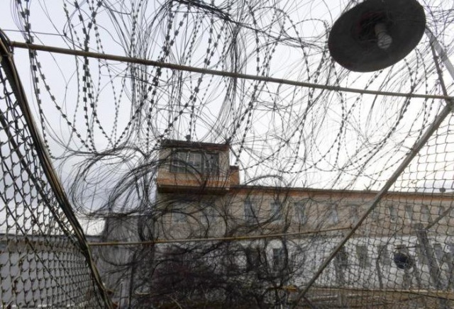 Заключенные захватили заложников в волгоградской колонии