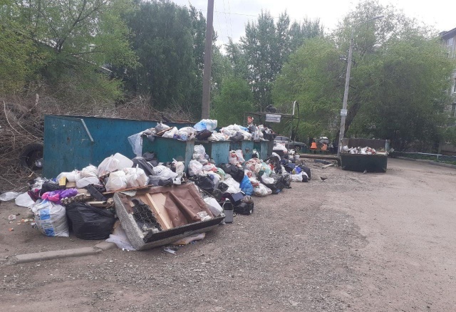 Краевое Минэкологии проверяет «Росттех» из-за жалоб на несвоевременный вывоз мусора Краевое Минэкологии проверяет «Росттех» из-за жалоб на несвоевременный вывоз мусора