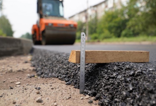 В Красноярске подрядчик отремонтирует 14 улиц в Ленинском и Кировском районах почти за 600 млн рублей 
