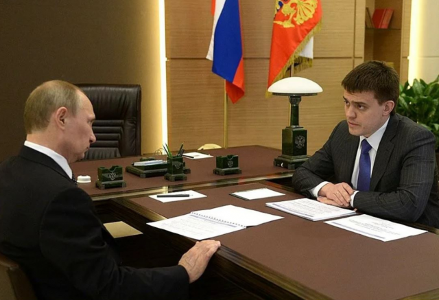 Владимир Путин повысил зарплаты губернаторов 