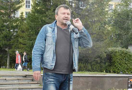 Умер красноярский создатель рекламных роликов Олег Безруких Умер красноярский создатель рекламных роликов Олег Безруких