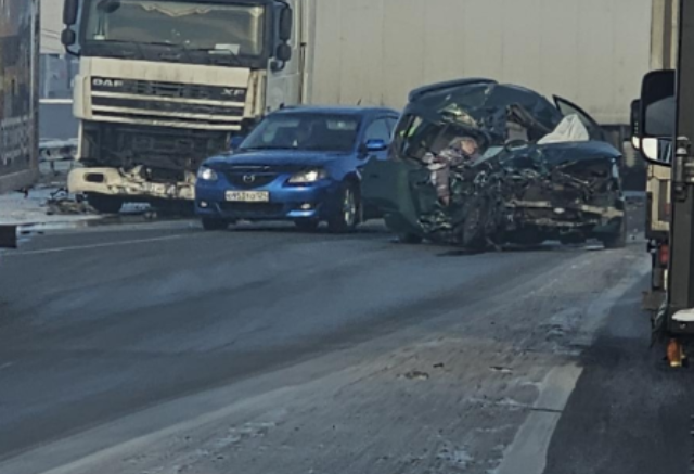 В серьезной аварии на Северном шоссе погибла пенсионерка