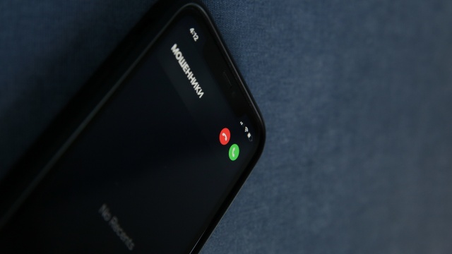 «Самое правильное – не начинать разговор»: эксперт ЦБ рассказал, как уберечь себя от мошенников