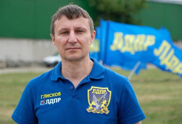 Александра Глискова подозревают в крупной взятке