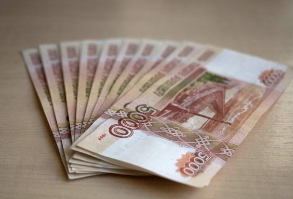 Центробанк России понизил ключевую ставку до 17%