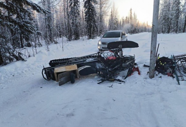 Ребенок насмерть разбился на снегоходе в Красноярском крае: за рулем был его пьяный отец