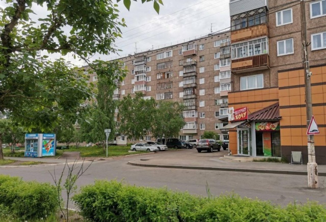 Число отравившихся шаурмой в Братске перевалило за сотню 