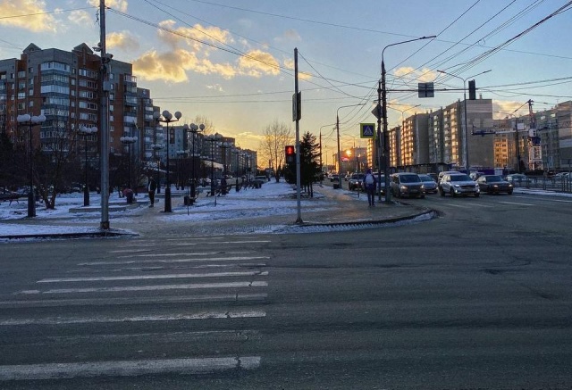 Больше магазинов, но нет пешеходной среды: красноярская урбанистка рассказала о плюсах и минусах жизни на Взлетке Больше магазинов, но нет пешеходной среды: красноярская урбанистка рассказала о плюсах и минусах жизни на Взлетке