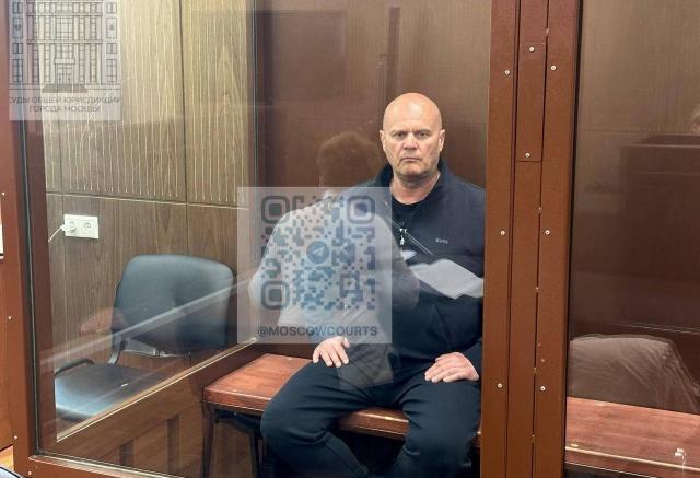 Суд оставил под арестом мэра Красноярска по делу о взятке Суд оставил под арестом мэра Красноярска по делу о взятке