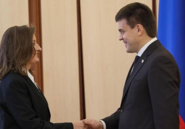 Наталия Говорушкина может покинуть пост главы краевого Минздрава: появилась информация, что губернатор подписал ее заявление на увольнение Наталия Говорушкина может покинуть пост главы краевого Минздрава: появилась информация, что губернатор подписал ее заявление на увольнение