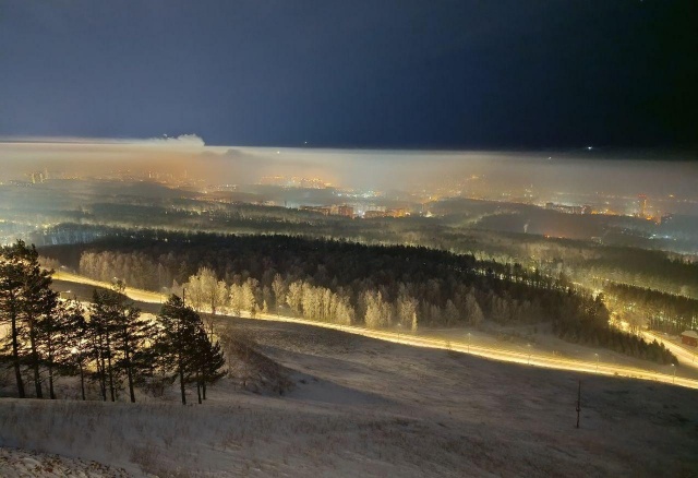 В Красноярске в третий раз продлили режим «черного неба»