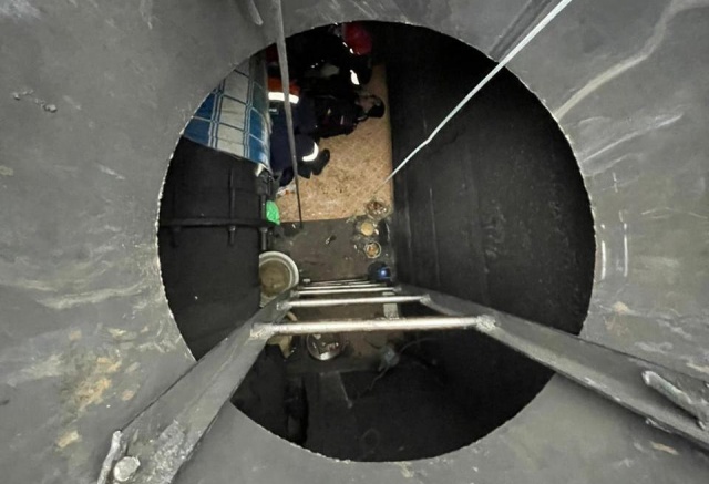 Красноярец провалился в коллектор: он просидел там 3 дня