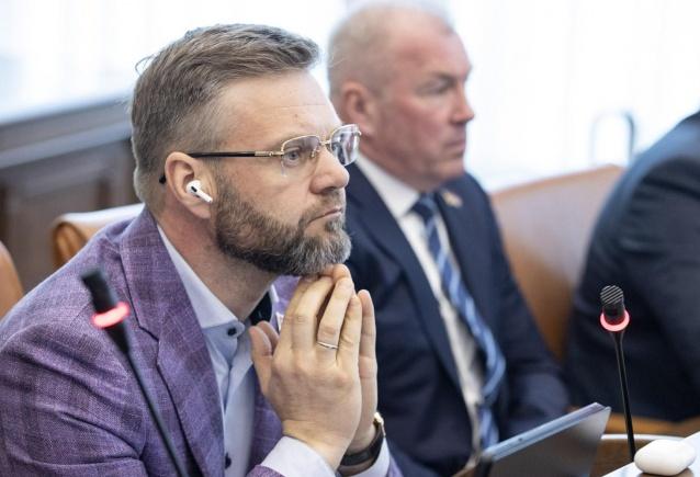Стали известны кандидаты на место Романа Гольдмана в краевом Заксобрании Стали известны кандидаты на место Романа Гольдмана в краевом Заксобрании
