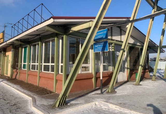 Павильоны на Предмостной площади в Красноярске отключили от сетей перед сносом