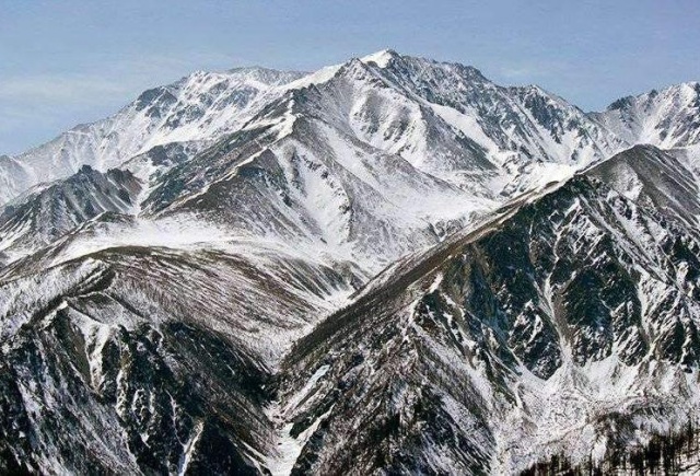 Три туриста из Красноярска замерзли насмерть в горах Бурятии