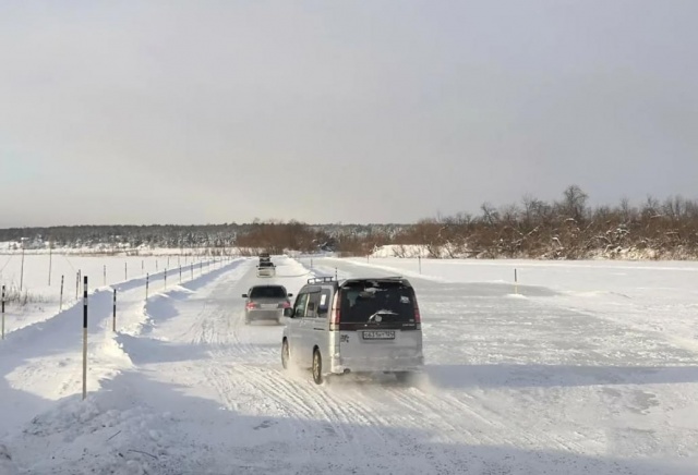 Первая ледовая переправа открылась в Красноярском крае