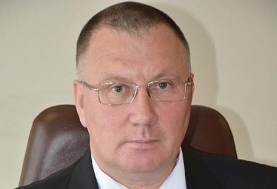 Бывшего главу Ленинского района Красноярска будут судить за взятки и мошенничество Бывшего главу Ленинского района Красноярска будут судить за взятки и мошенничество