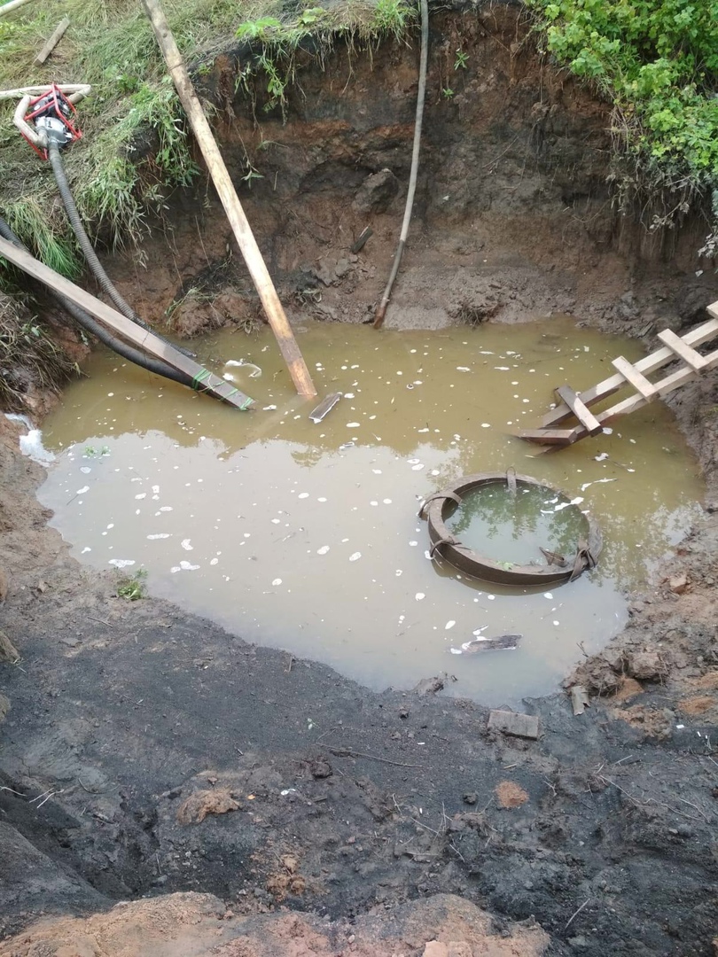 Вода неожиданно вышла из-под земли и затопила 200 дворов в Богучанах:  власти ввели режим ЧС