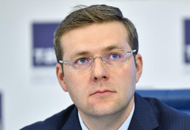 «Центры маркетплейсов превращаются в критическую инфраструктуру»: политолог об ударах по складам в РФ
