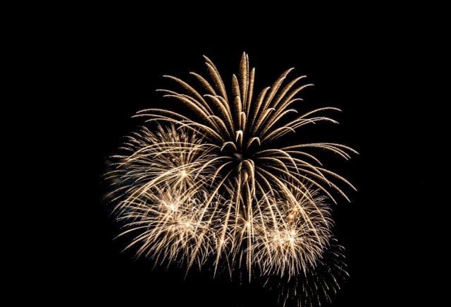 В Красноярске осудили пенсионера, который запустил салют на Рождество