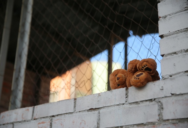 В Красноярском крае осудили отчима девочки-подростка за доведение до самоубийства