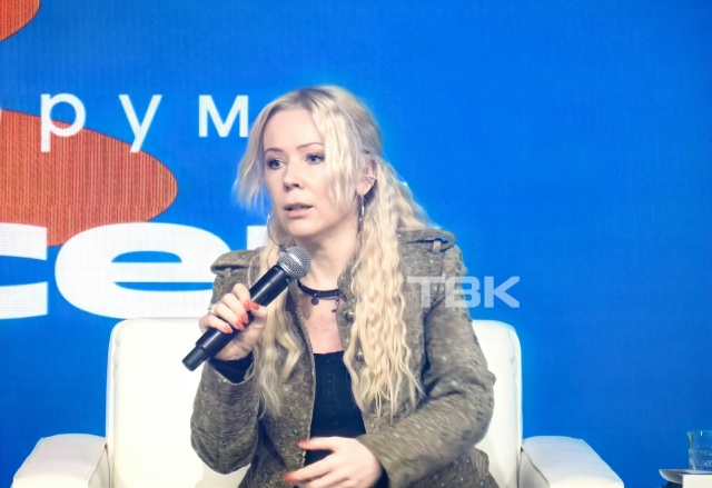 «Даете ускорительный пендель нашим чиновникам»: Екатерина Мизулина выступила на медиафоруме в Красноярске