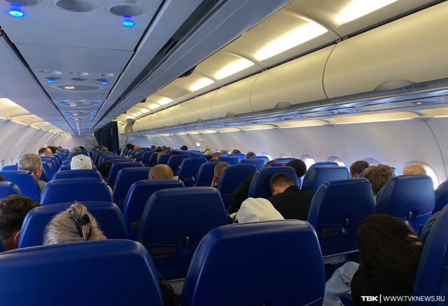 Врач спасла ребенка с судорогами и пеной изо рта во время рейса в Красноярск
