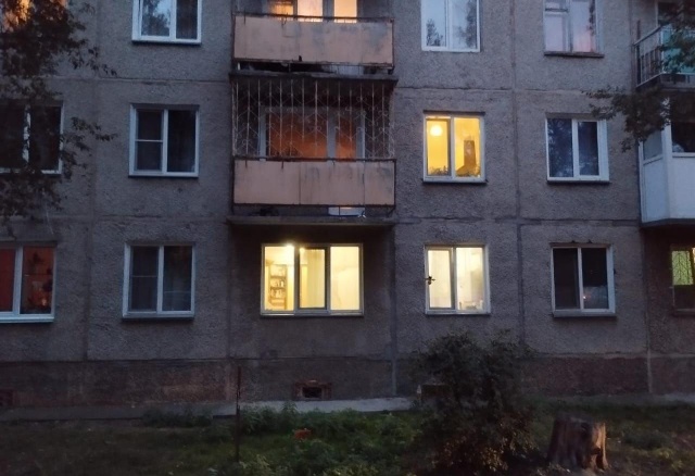 1,5-годовалая девочка выпала из окна 3 этажа в Минусинске