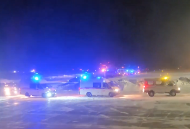 «Кружили 5 часов, многие прощались»: пассажир экстренно вернувшегося в Красноярск рейса рассказал о полете