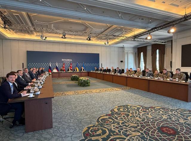 Второй раунд переговоров России и Украины в Стамбуле: что известно Второй раунд переговоров России и Украины в Стамбуле: что известно