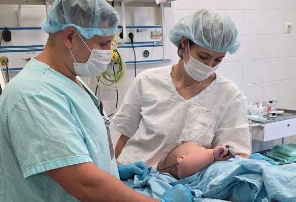 В Красноярске младенцу пересадили кожу после ожогов от обогревателя